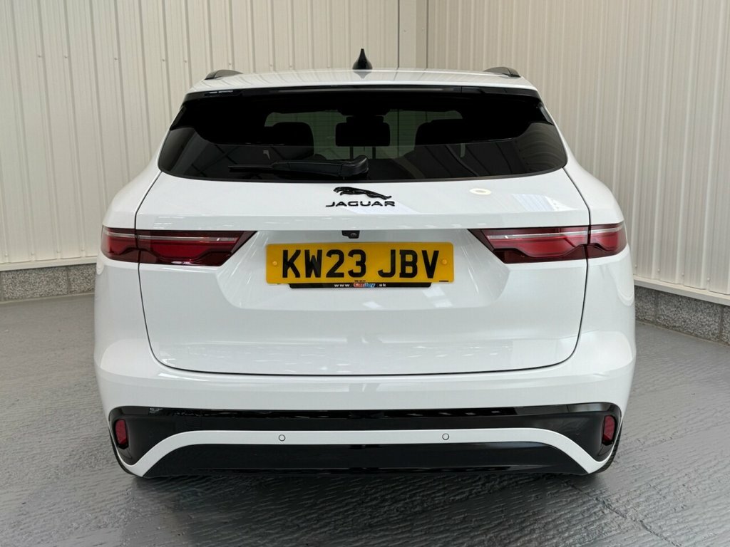 Jaguar F-Pace 2L R-dynamic Se Black KW23JBV White #4