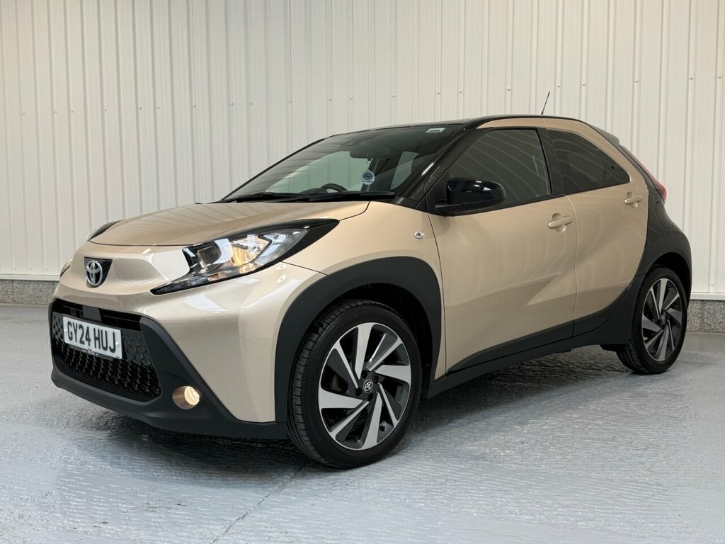 Toyota Aygo X 1L Edge GY24HUJ Beige #3