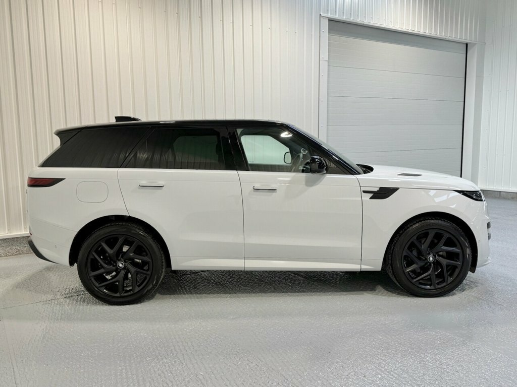Land Rover Range Rover Sport 3L Dynamic Se LG23YXH White #4