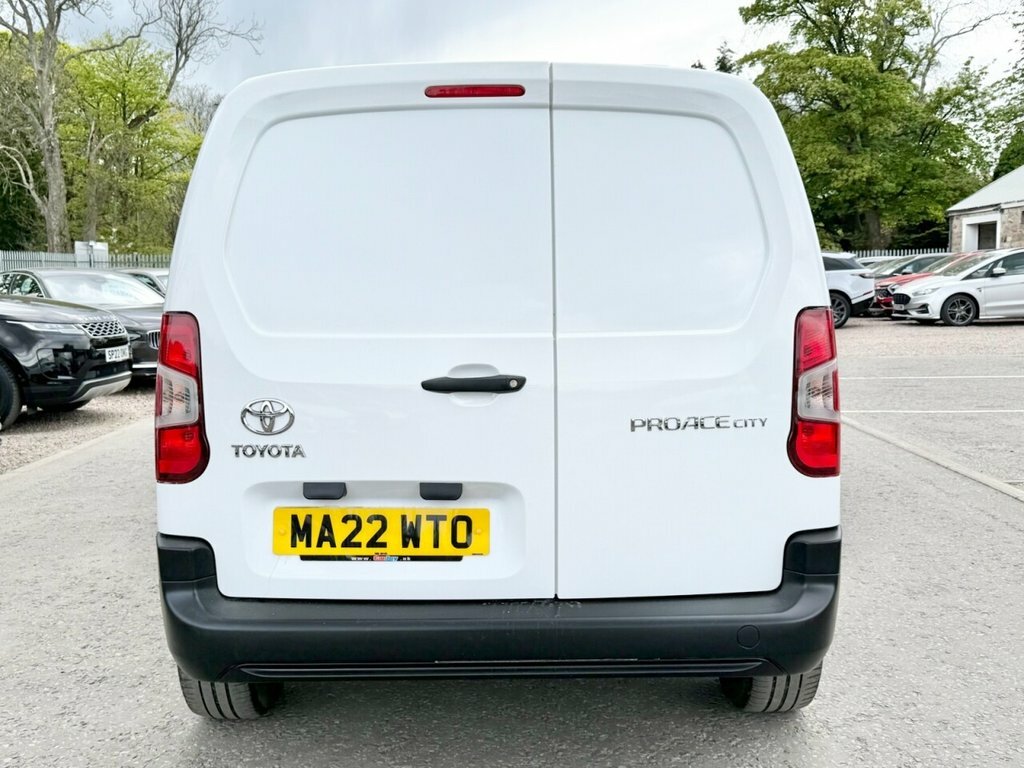 Toyota Proace City 1.5L Active MA22WTO White #6