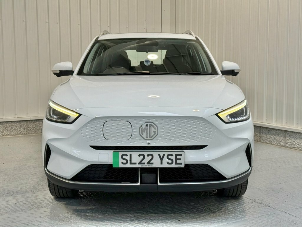 MG ZS Suv SL22YSE White #2