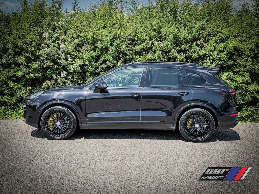 Porsche Cayenne 4.8 T V8 Turbo S Black #3