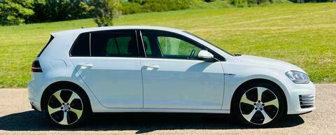 Volkswagen Golf Gti 2.0 Tsi Bluemotion White #6