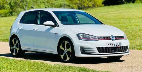 Volkswagen Golf Gti 2.0 Tsi Bluemotion White #3