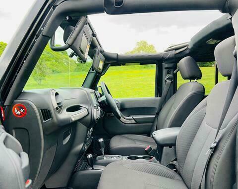 Jeep Wrangler Sahara Black #12