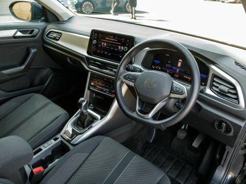 Volkswagen T-Roc Suv FY23CVR Black #4