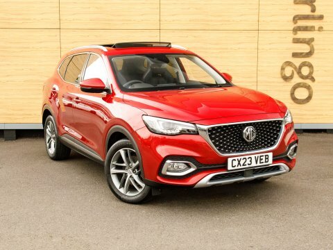 MG HS Suv Red