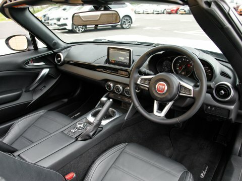 Fiat 124 Spider Convertible White #4