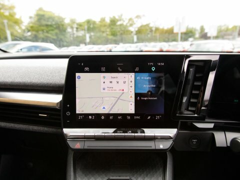 Renault Megane Electric Black #28