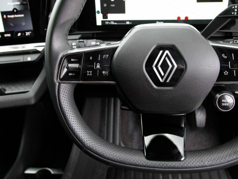 Renault Megane Electric Black #18