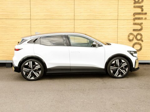 Renault Megane Electric Black #12