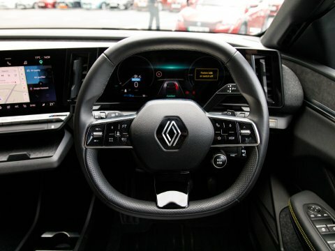 Renault Megane Electric Black #20