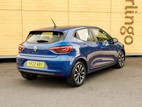 Renault Clio Hatchback YR22WBV Blue #2