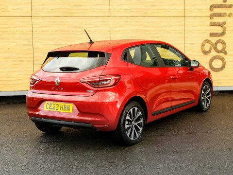 Renault Clio Hatchback CE23HBN Red #2