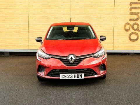 Renault Clio Hatchback CE23HBN Red #5
