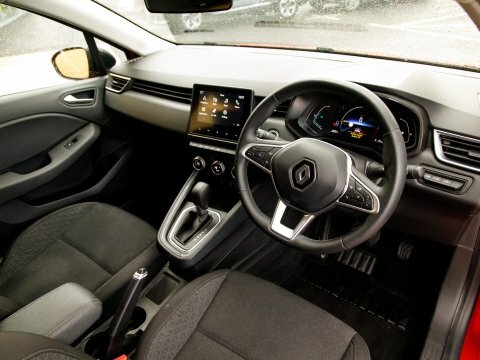 Renault Clio Hatchback CE23HBN Red #4
