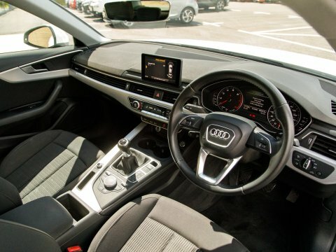 Audi A4 Saloon RF67LCO White #4
