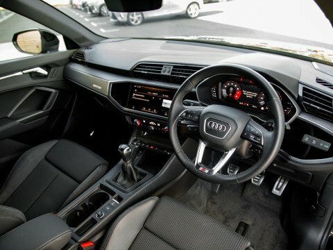 Audi Q3 Suv KR20XKS Black #4