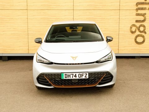 Cupra Born Hatchback DH74OFZ Silver #5
