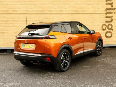 Peugeot 2008 Suv RK23ZZF Orange #2