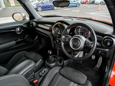 Mini Hatch Hatchback YR19DDK Orange #4