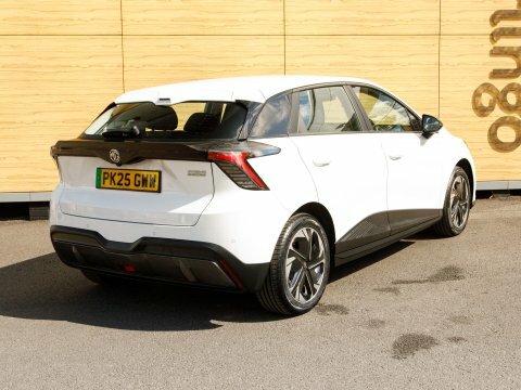 MG MG4 Hatchback PK25GWW White #2