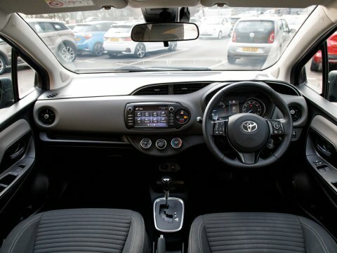 Toyota Yaris Hatchback DG69WNL Blue #3