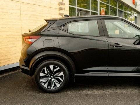 Nissan Juke Suv NU75GVP Black #6