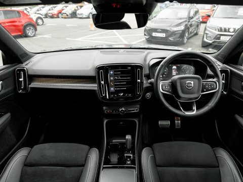 Volvo XC40 Suv YC71XDJ Grey #3