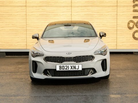 Kia Stinger Saloon Grey #5