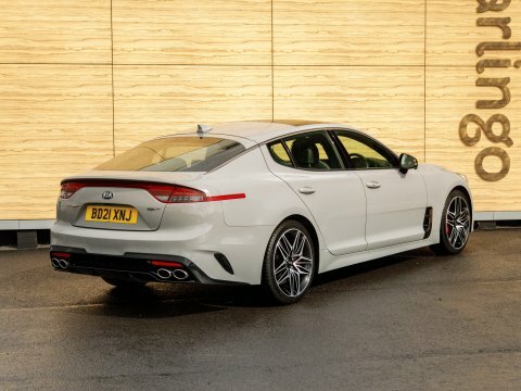 Kia Stinger Saloon Grey #2