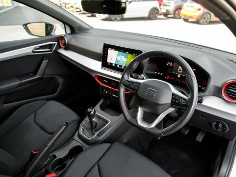 Seat Ibiza Hatchback SA23JWW White #4
