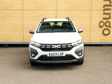 Dacia Sandero Stepway Hatchback AU23LSF White #5