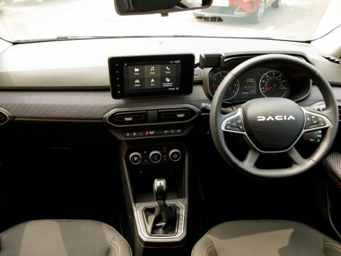 Dacia Sandero Stepway Hatchback AU23LSF White #3