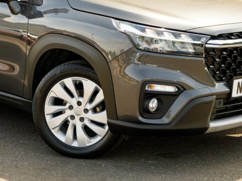 Suzuki SX4 S Cross Motion Grey #11