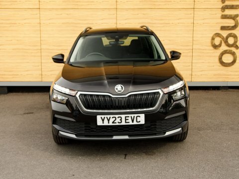 Skoda Kamiq Suv YY23EVC Black #5