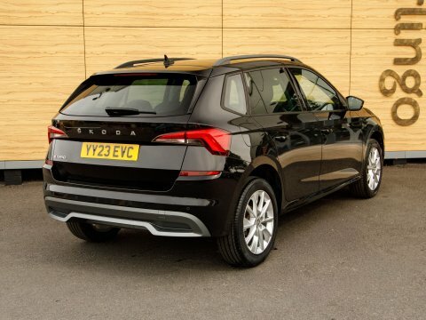 Skoda Kamiq Suv YY23EVC Black #2