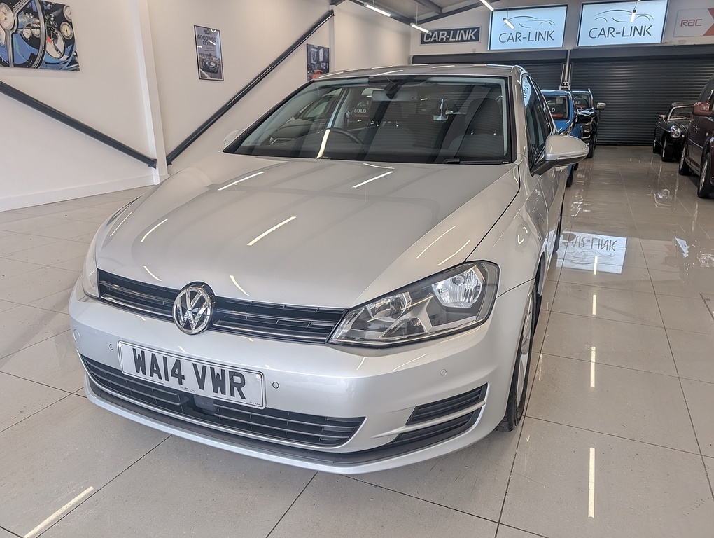 Volkswagen Golf Tsi Bluemotion Tech Se Silver
