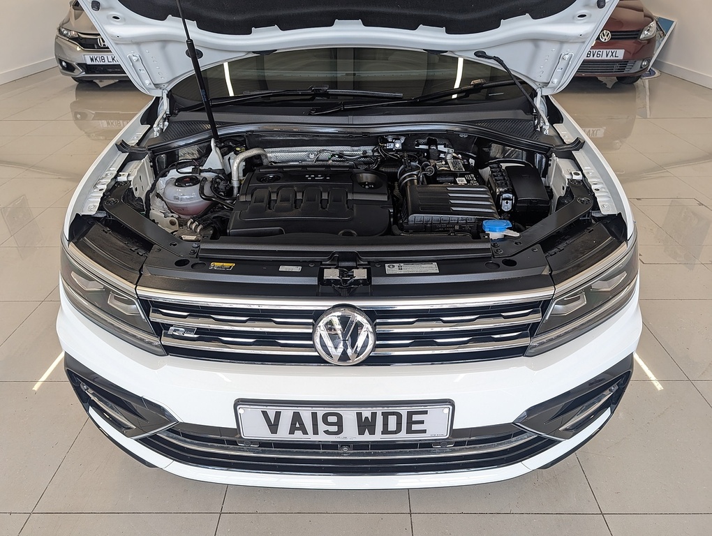 Volkswagen Tiguan Tdi R-line Tech VA19WDE White #5