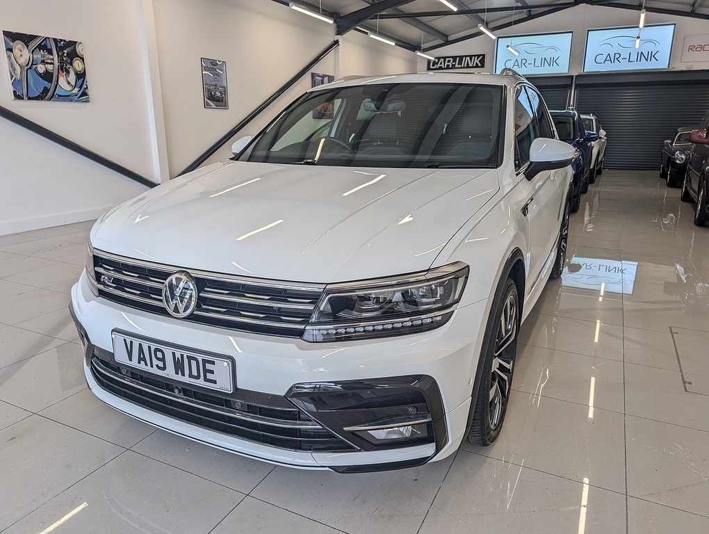 Volkswagen Tiguan Tdi R-line Tech White