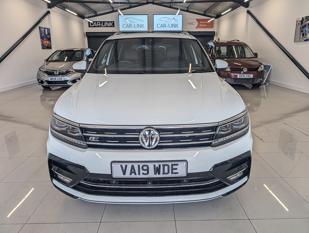 Volkswagen Tiguan Tdi R-line Tech VA19WDE White #4