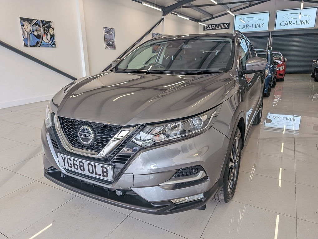 Nissan Qashqai Dig-t N-connecta Grey