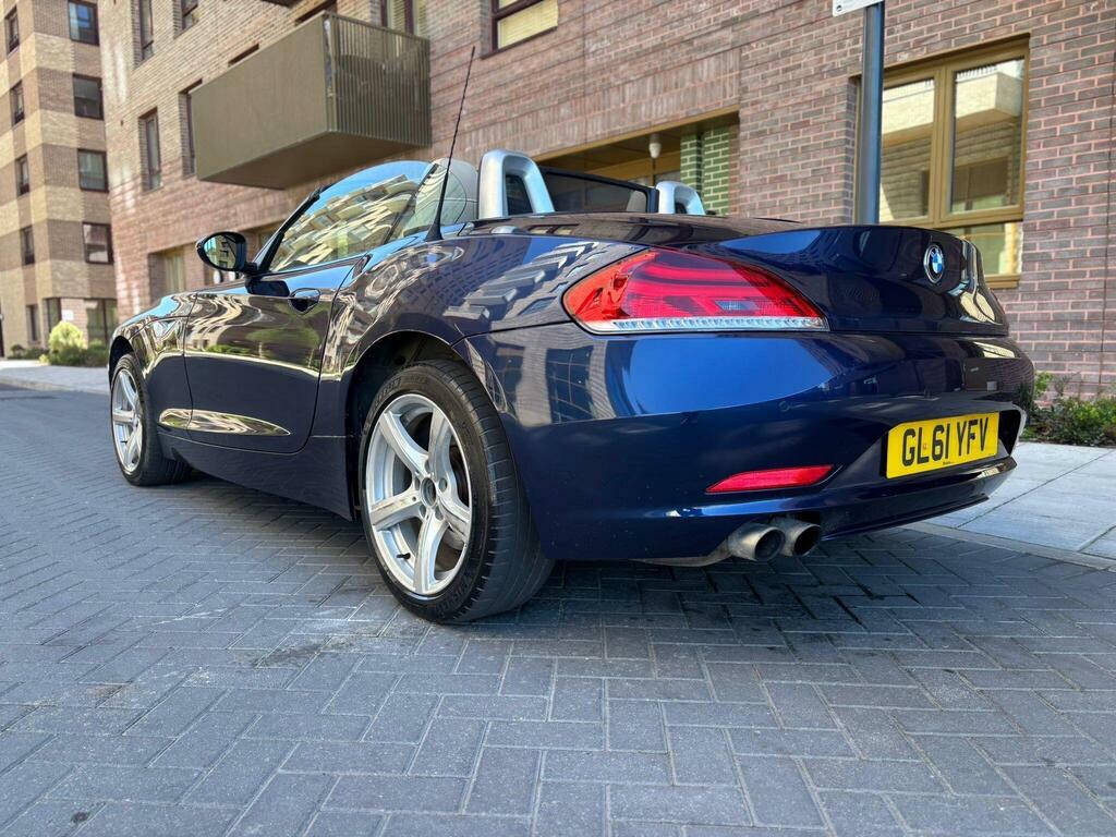BMW Z4 2.0 28I Sdrive Euro 5 GL61YFV Blue #2