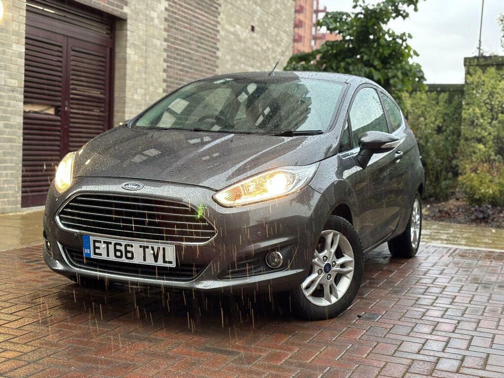 Ford Fiesta 1.25 Zetec Euro 6 ET66TVL Grey #5