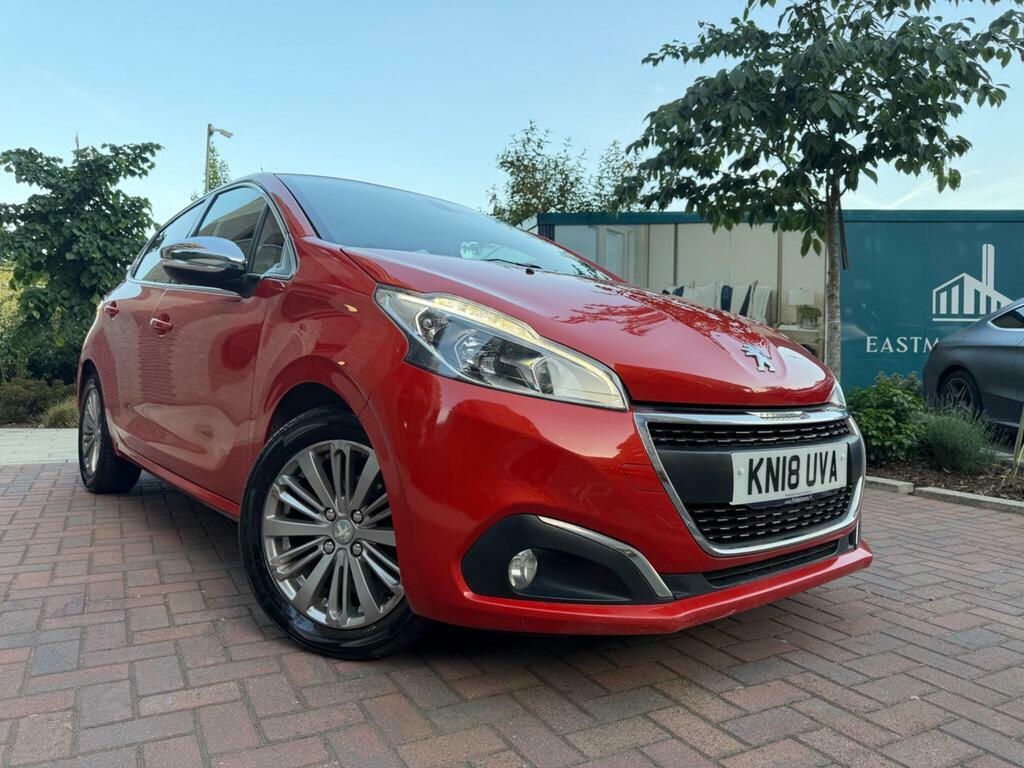 Peugeot 208 1.2 Puretech Allure Euro 6 S S Orange