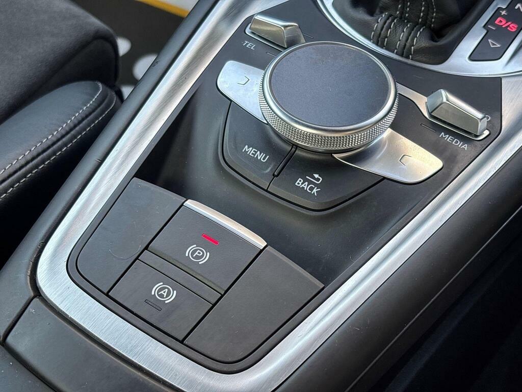 Audi TT 1.8 Tfsi S White #40
