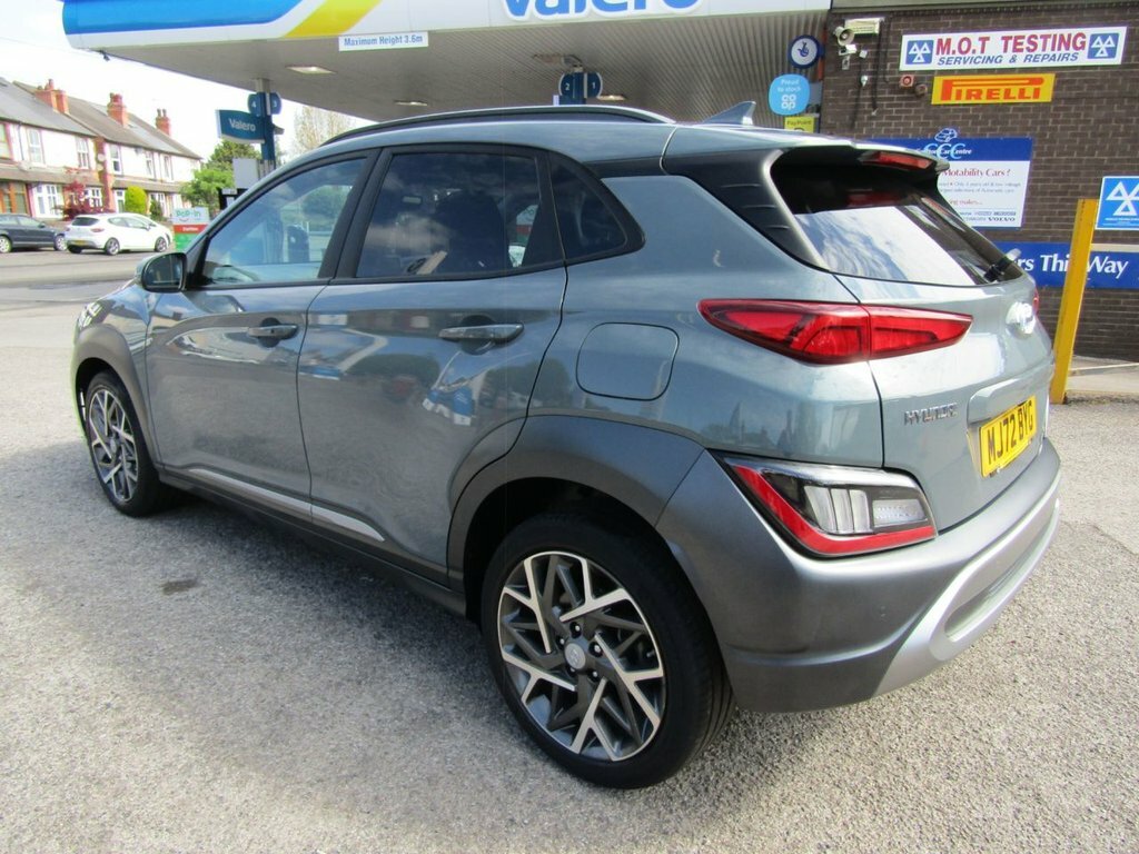 Hyundai Kona 1.6L Premium MJ72BYG Green #6