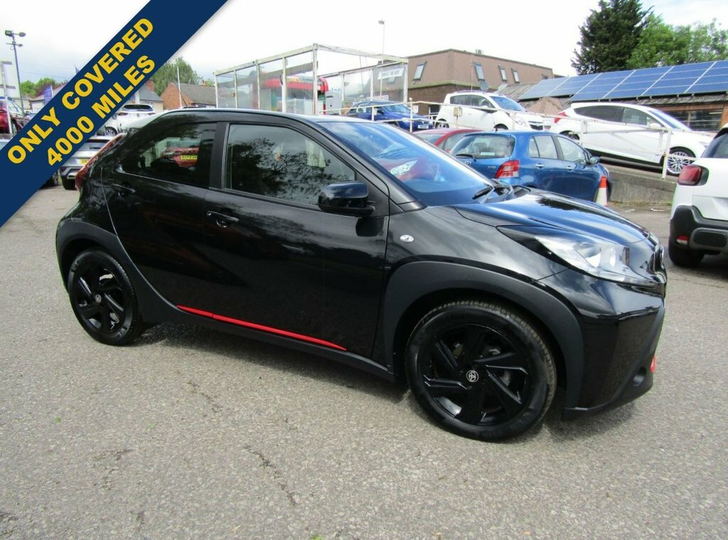 Toyota Aygo X 1L Pure WP73DBU Black #2