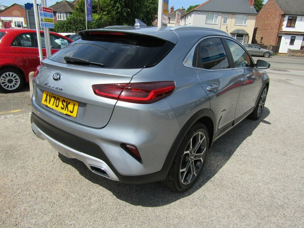 Kia Xceed 1L 3 Silver #3