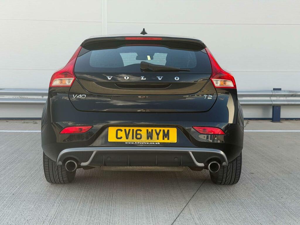 Volvo V40 2.0 T2 R-design Euro 6 Ss CV16WYM Black #5